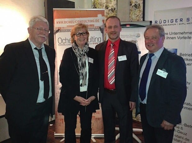Die Akteure des ddn Südwestfalen: v.l.n.r Dr. Rainer Thiehoff, Gabriele Schönberg, Detlef Ochel und Vertreter der Stadt Siegen Gerald Kühn - Foto: Ochel Consulting.