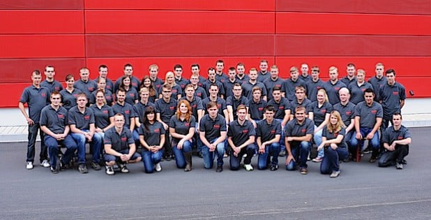 „Wir sind die Zukunft!“ – Unter diesem Motto stand bei EJOT das zentrale Treffen aller Auszubildenden und Studenten aus Deutschland und der Schweiz (Foto: Möldner/EJOT).