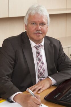Alfred Richter, Geschäftsführer der Siegener Versorgungsbetriebe (Foto: Dieter Stegmann).