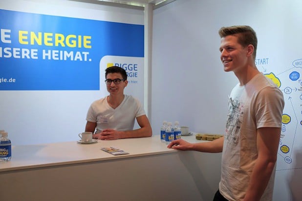Die Azubis von Bigge Energie freuen sich auf viele Fragen bei der Berufsmesse Olpe. Quelle: Bigge Energie
