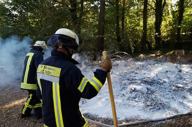 Flächenbrand an der Arndtstraße - Quelle: Feuerwehr Menden