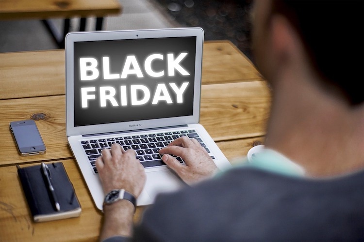 2022-08-02-Black Friday