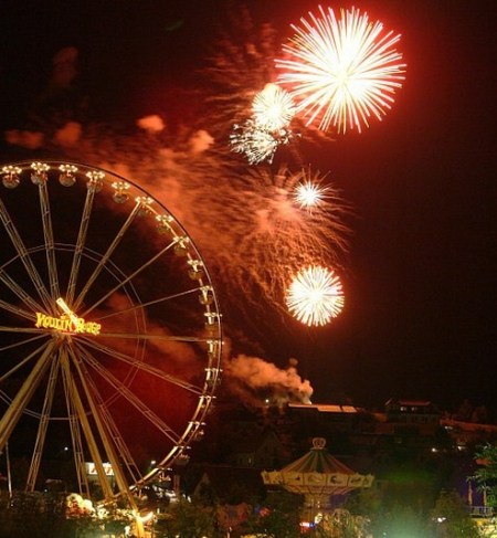 wenden_kirmes_nacht-feuerwerk-nachtflug
