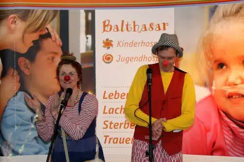 Lulu und Micha, die Klinikclowns des Kinderhospiz sorgten für lustige Unterhaltung