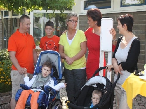 Endlich hatte Familie Kerber und Ines Debinski die Möglichkeit, sich ganz persönlich bei Margit Tönnies für die Hilfe zu bedanken.