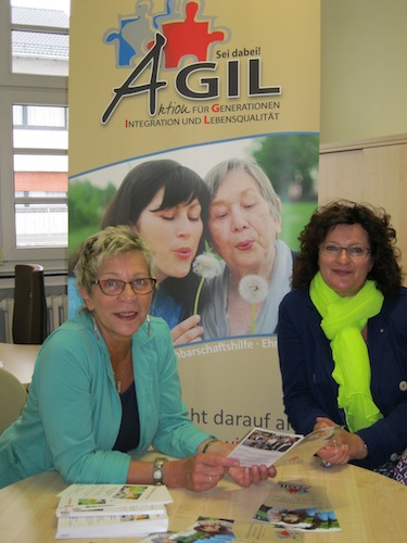 Simone Glasbrenner und Angelika Schlicht vom AGIL-Ehrenamtsbüro (Quelle: Stadtverwaltung Drolshagen).