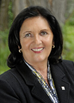 Landrätin Eva Irrgang fordert eine weitere Senkung der Landschaftsumlage (Foto: Thomas Weinstock/Pressestelle Kreis Soest).