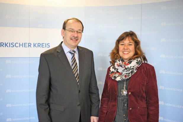 Landrat Thomas Gemke und Agentur-Chefin Karin Käppel sprachen über das Thema Jugendberufsagentur (Foto: Hendrik Klein/Märkischer Kreis).