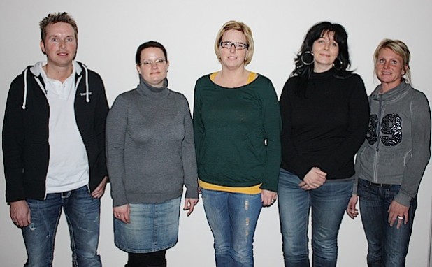 Mitglieder des Jugendamtselternbeirats (von links): Stephan Blöcher, Judith Quiter, Stephanie Giertz, Miriam Becker und Katja Knott (Foto: Kreis Olpe).
