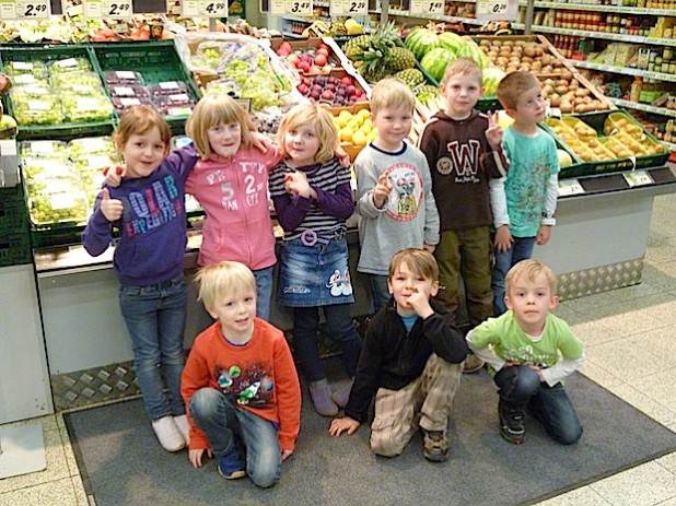 Gesunde Ernährung gehört als wichtige Grundlage zum Alltag im Kindergarten Thülen (Foto: Kindergarten Thülen).