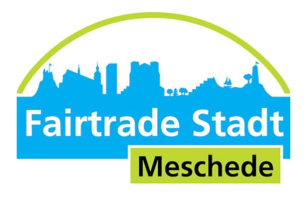 In Zusammenarbeit mit dem Stadtmarketing hat die Steuerungsgruppe sogar eigens ein Logo für die „Fairtrade-Stadt Meschede“ entworfen - neben den Silhouetten von Abtei Königsmünster, Stiftskirche St. Walburga und Dominante zeigt es auch die Burgruine Eversberg, Küppelturm und die neue Himmelstreppe samt Hennesee (Bild: Stadtmarketing Meschede).