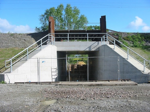 Der Bahndurchlass im Rahmen der Hochwasserschutzmaßnahmen für den Werler Ortsteil Mawicke ist nahezu fertiggestellt (Foto: Stephan Streicher/Kreis Soest).