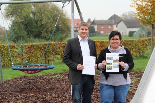 Bürgermeister Dr. Remco van der Velden und Familienmanagerin Rita Lemke (Foto: Stadt Geseke).