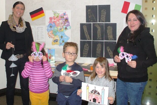 „Ferne Länder, gute Freunde“ war jetzt das Thema eines Workshops im Städtischen Familien-zentrum Olsberg (Foto: Städtisches Familienzentrum Olsberg).