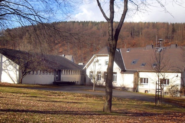 Die "Alte Schule" in Elleringhausen - Foto: Stadt Olsberg