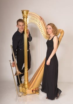 2007 begannen Jaulmes und Nassauer mit der reizvollen Instrumentenkombination Harfe und Posaune gemeinsam aufzutreten. Matthias Nassauer wird den besonderen Abend fundiert und gleichsam unterhaltsam moderieren (Foto: Gemeinde Neunkirchen).