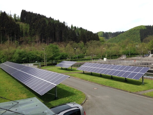 Die Photovoltaikanlage der Kläranlage Werdohl erzeugt pro Jahr rund 50.000 Kilowattstunden Strom (Quelle: Ruhrverband).