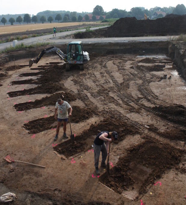 Eine echte Rarität sind die runden Zäune der steinzeitlichen Siedler (Foto: LWL/Kempken)