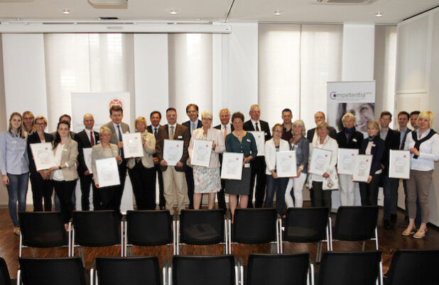 Zertifikatverleihung „Familienfreundliches Unternehmen im Kreis Soest 2015“ (Foto: wfg Kreis Soest GmbH).