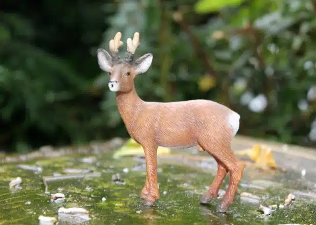 In den Bereichen der Land-, Forst- oder Fischereiwirtschaft kommt es immer wieder zu erheblichen Schäden, die durch freilaufendes Wild verursacht werden. Die Hansestadt Attendorn sucht einen Stellvertretenden Wildschadenschätzer (Foto: Hansestadt Attendorn).