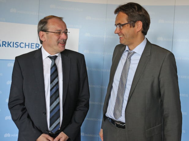 CDU-Europaparlamentarier Peter Liese und Landrat Thomas Gemke fordern entschlossenes Handeln von Land, Bund und Europa in der Flüchtlingspolitik (Foto: Hendrik Klein/Märkischer Kreis)