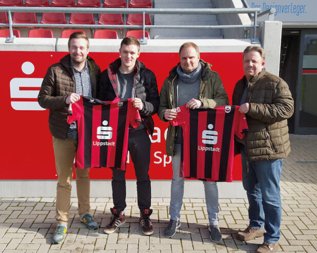 Noch jünger, noch dynamischer - das neue Trainerteam des SV Lippstadt 08 ab Sommer 2016: Stefan Fröhlich (Cheftrainer), Nick Weber (Co-Trainer) und Mirko Vogt (Co-Trainer), zusammen mit dem "alten Hasen" und Sportlichen Leiter Dirk Brökelmann. - Quelle: SV Lippstadt 08 e.V.