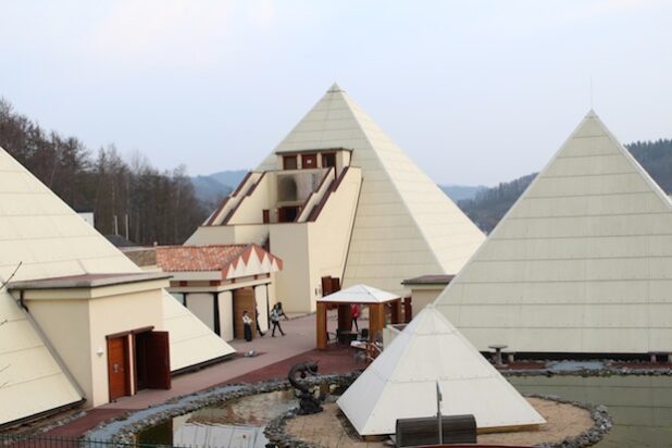 Pyramiden - Foto: Sven Oliver Rüsche