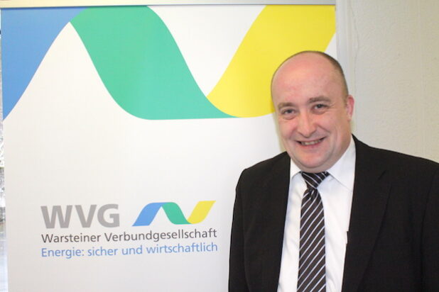 Torsten Kosfeld, WVG-Prokurist: „Am besten morgens und abends jeweils mit komplett geöffneten Fenstern stoßlüften - das reduziert Bakterien und beugt der Erkältung vor.“ - Foto: WVG