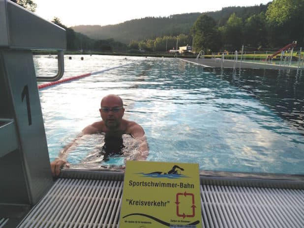 Auf der abgetrennten Sportschwimmerbahn im Familienbad Freier Grund kommen künftig auch die ambitionierten Schwimmer auf ihre Kosten und zu mehr Schwimmspaß. (Quelle: Gemeinde Neunkirchen)