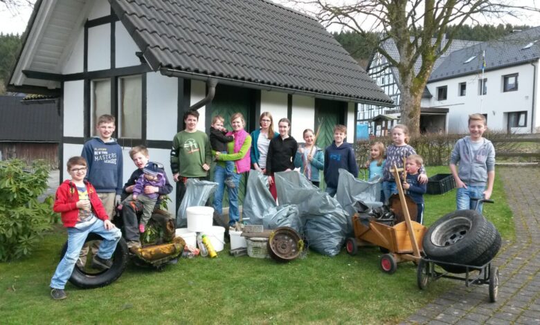 Immer wieder interessant was die Kinder beim Frühjahrsputz in Drolshagen zu Tage fördern.