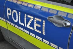 Polizei 3 56-Jähriger schwer verletzt Jogger Überfall Unfall Schusswaffe Passanten Motorradfahrer Ruhestörung 16 Jähriger-Rollerfahrer-Raubüberfall-Polizei-Telekom-Unbekannter-drogeneinfluss-alleinunfall-geldautomaten-Mann-wohnungseinbruch-drogen-Fahrerlaubnis-Vernehmung-Unfall-Sachschaden-Geldboerse-Frau-Projektil-Roller-McDonalds-Unfall Vernehmung Drogen-Betäubungsmittel-Motorradfahrer-Passanten-Wohnung-Rollerfahrer-Lippstaedter