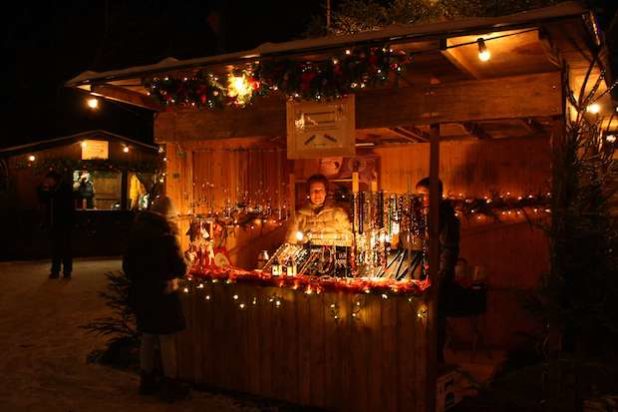 Arnsberg: Weihnachts-Waldmarkt der Waldakademie Vosswinkel e. V. 