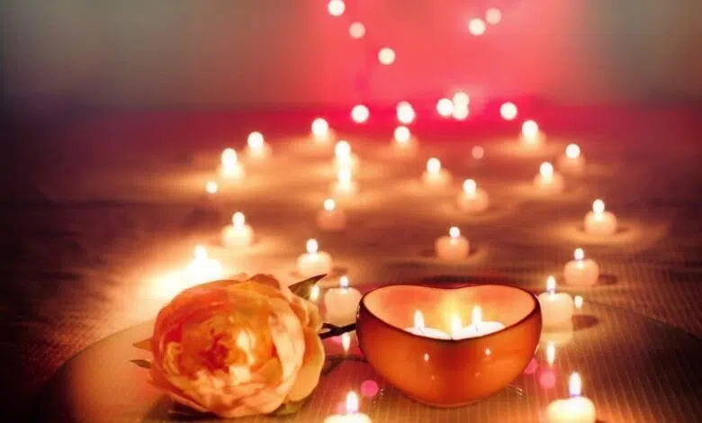 Candlelight-Schwimmen am 23. Februar im Briloner Hallenbad