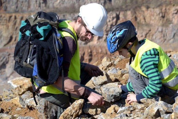 Fossilien- und Mineraliensuche im Hohenlimburger Steinbruch in Hagen