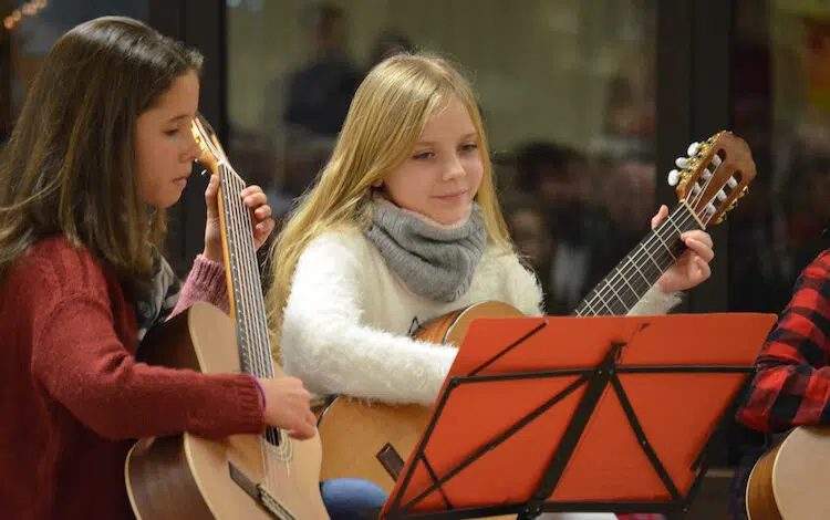 Magdalena Friese und Luna Denker