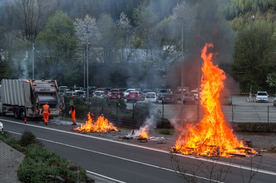 2020-04-21-Sperrmuell