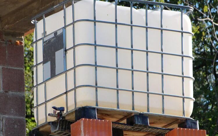 Der IBC-Container ist, wie eine beliebte Schokolade, quadratisch, praktisch und gut.