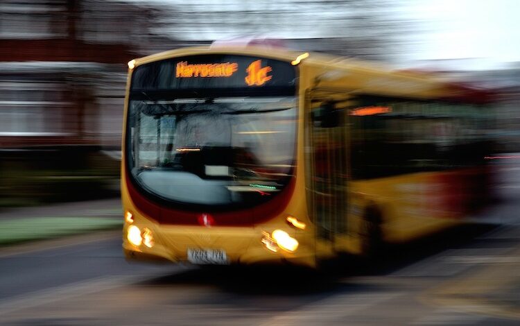 2020-06-22-Busfahrerin-Schulbus-Bus