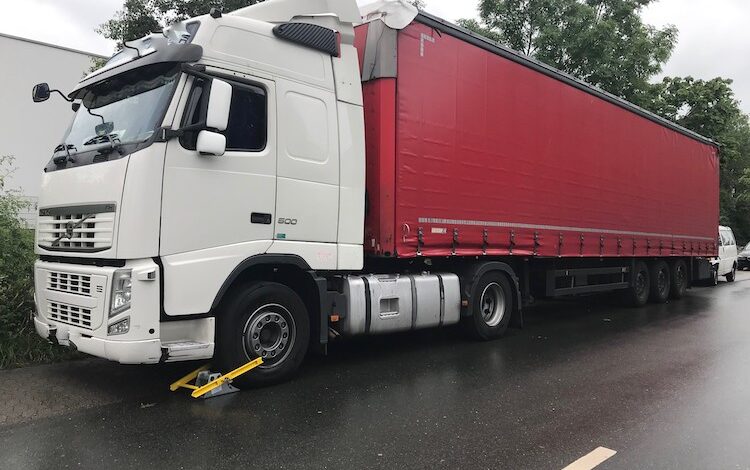 2020-07-02-Parkkralle