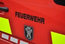 2021-03-24-Brand-Feuerwehr-Seniorin-Schweinestalles-Pkw-Wohnhausbrand