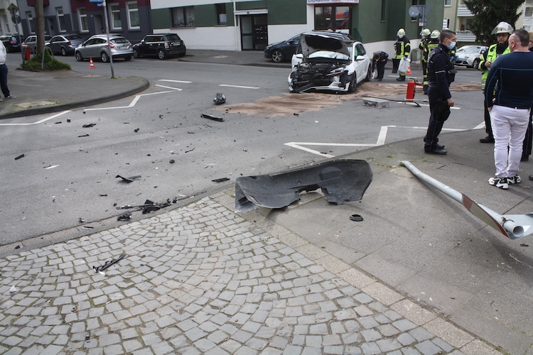 2021-04-19-Vorfahrt