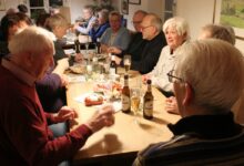 Knobeln um Würste beim Heimatverein Drolshagen.